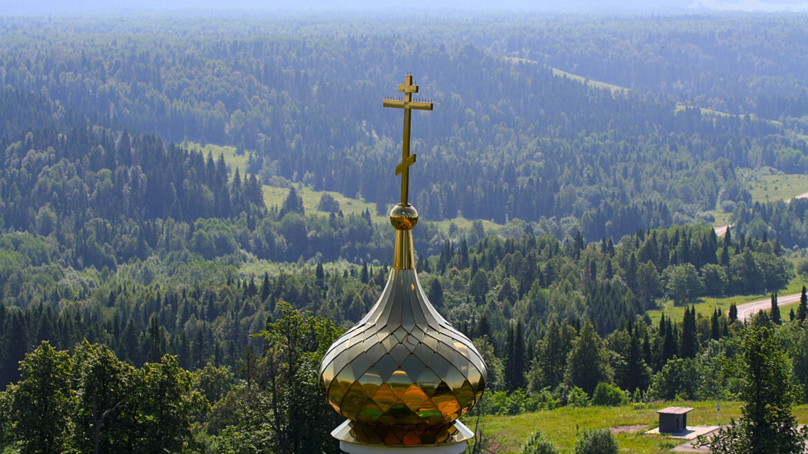 Какие святыни Урала обязательно нужно увидеть туристам и верующим